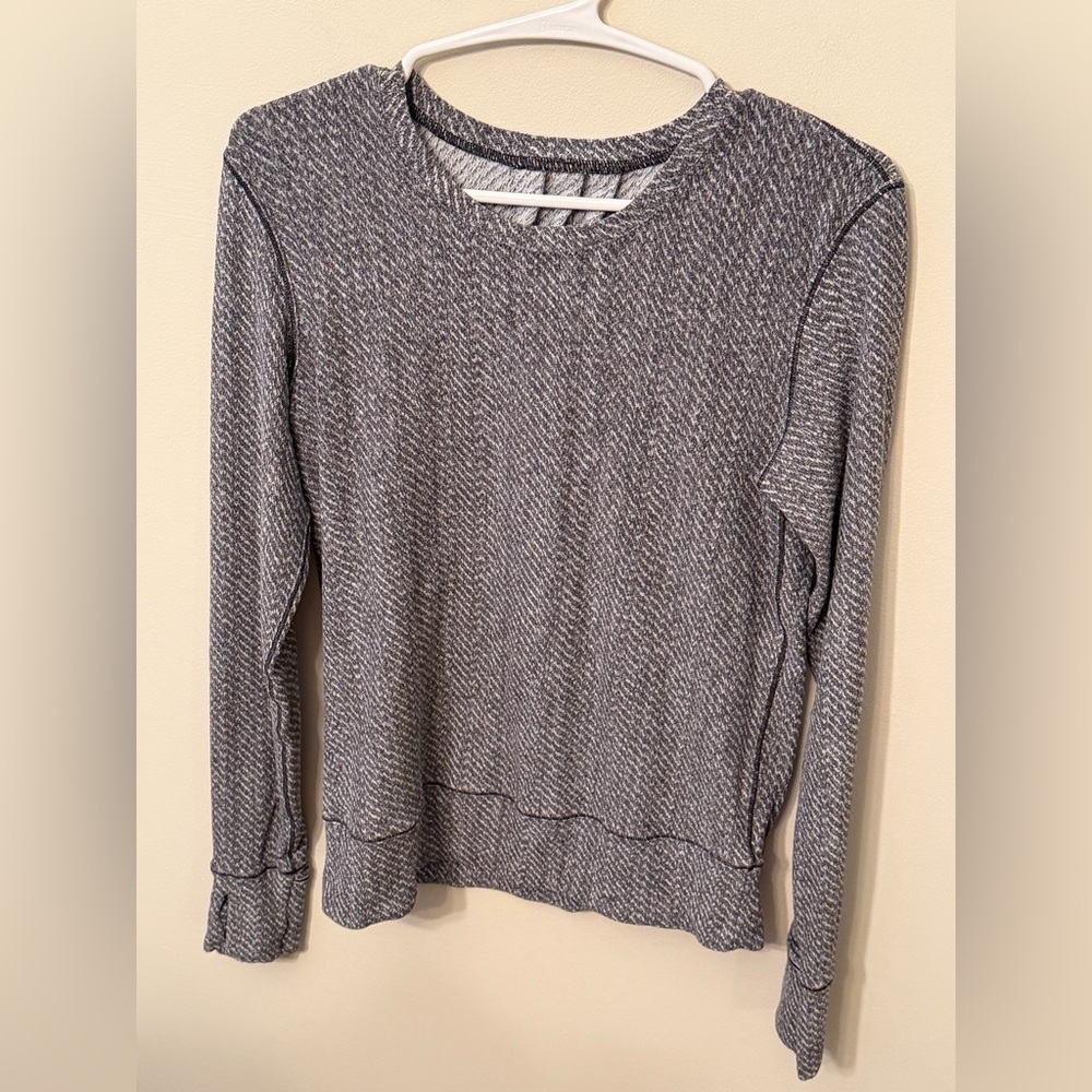 292. Lululemon Ready To Rulu (Soft!) Pullover In Grey And White Size 6
